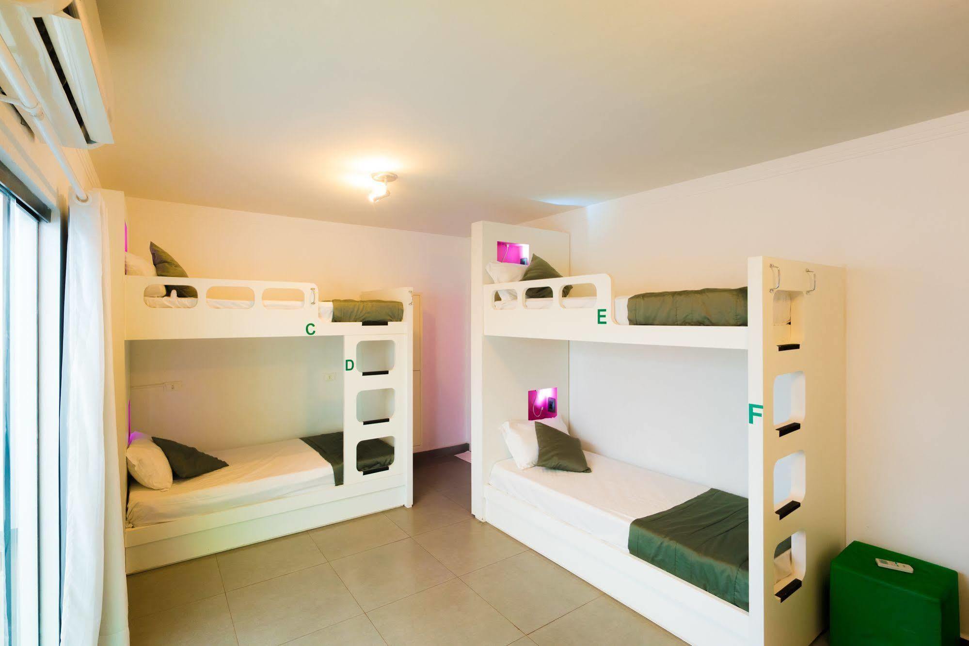 Concept Design Hostel & Suites Foz do Iguacu Exterior photo